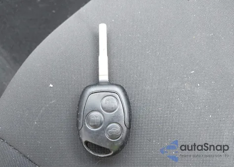 2013 Ford Fiesta Se z USA, uszkodzony, nr VIN 3FADP4BJ5DM171846